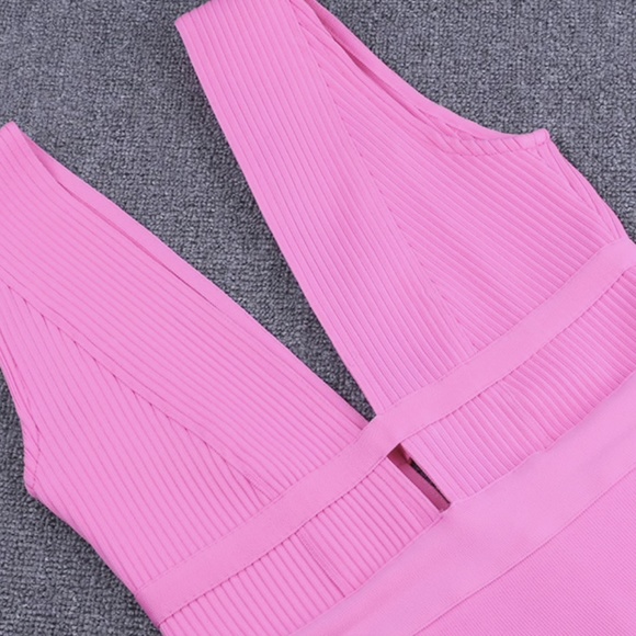 Women Hollow Cut Out Bandage Dress New Sexy Pink - Picture 5 of 6